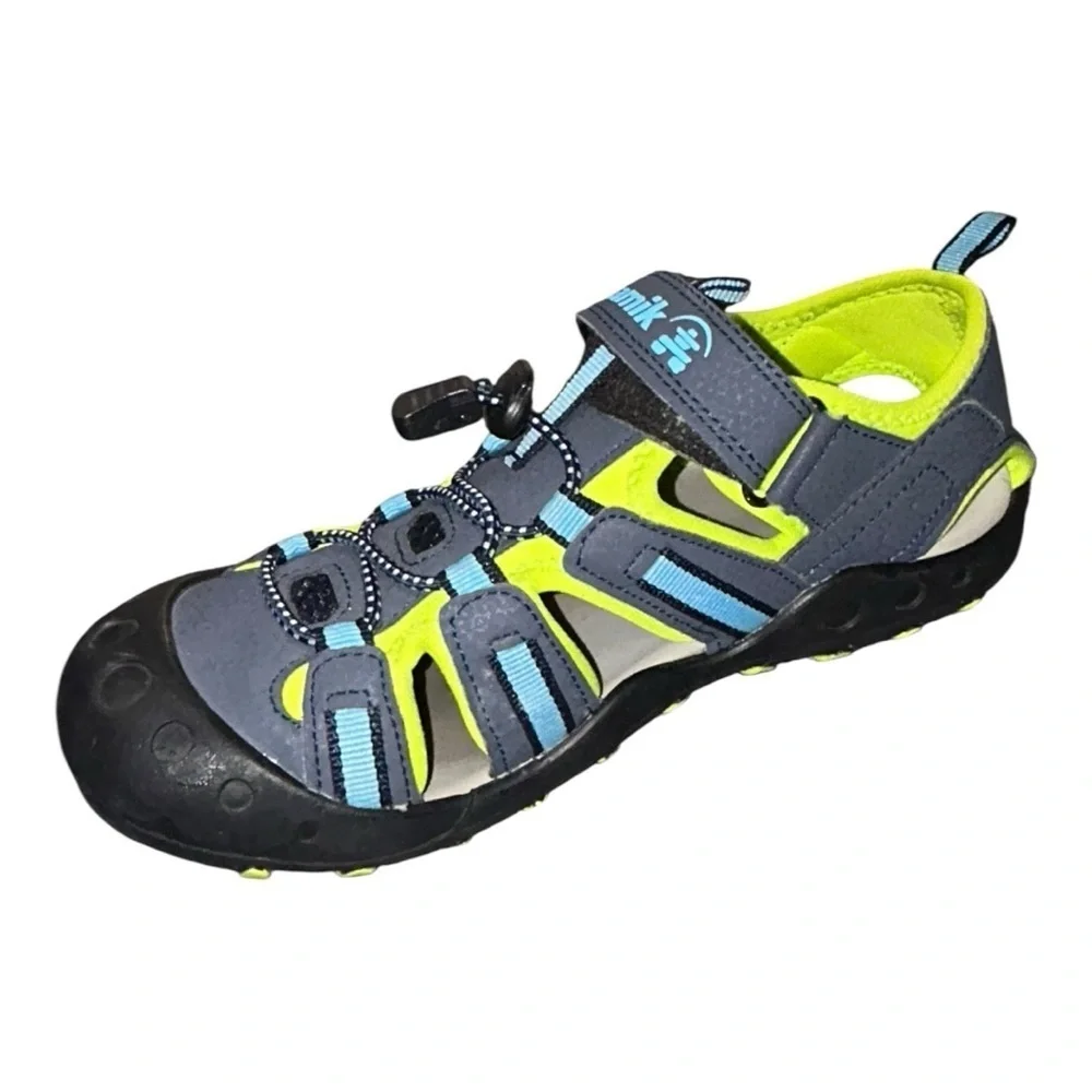 Kamik Kids' Gray and Green Outdoor Sandals size CLOSED-TOE SANDALS CRAB size 3
